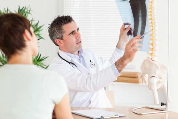 Appeal to a specialist for cervical osteochondosis